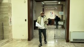 VIDEO Oamenii pun singuri stop dependenței de jocuri. Numărul acestora este tot mai mare